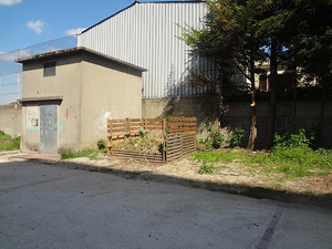 Un composteur dans la rue Cochennec à Aubervilliers © DR